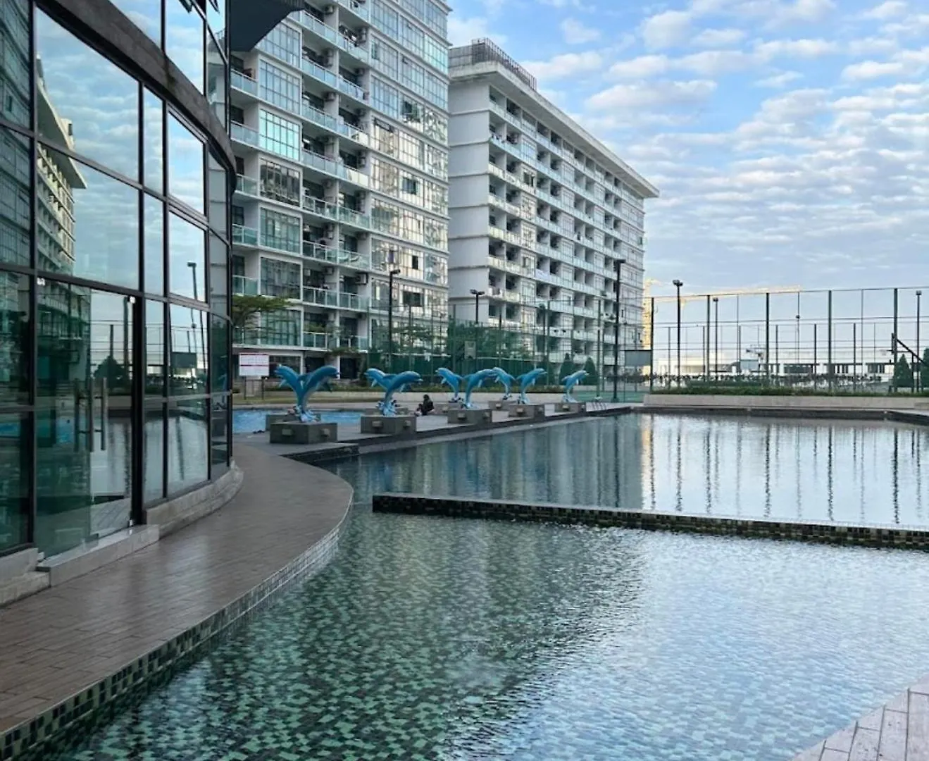 Apartment 25 -Stylish Black Modern Retreat At Mount Austin,Jb Johor Bahru
